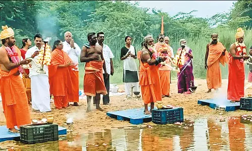 காஞ்சிபுரத்தில் பாலாறு ஆரத்தி விழா