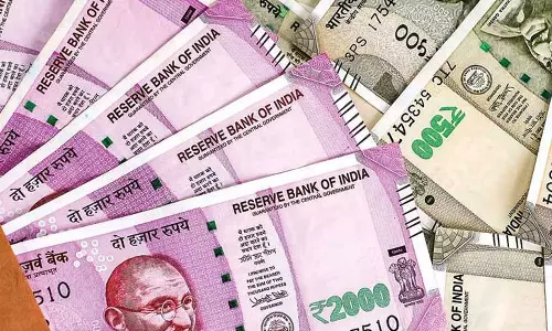 விவசாயிடம் ரூ.35 லட்சம் மோசடி செய்த கும்பல்- அதிகாரிகள் போல் நடித்து பணத்துடன் ஓட்டம்