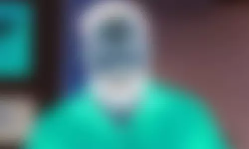 நடிகையை அடைய இயக்குனருடன் சேர்ந்து தில்லாலங்கடி வேலை பார்த்த நடிகர்