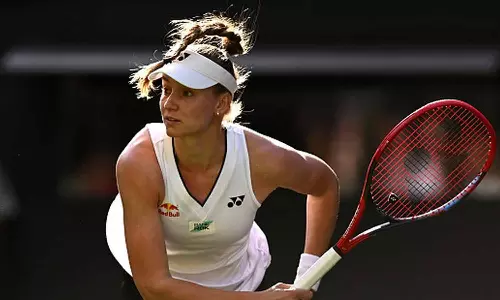 விம்பிள்டன் டென்னிஸ் ரைபகினா,பெகுலா 3-வது சுற்றுக்கு தகுதி