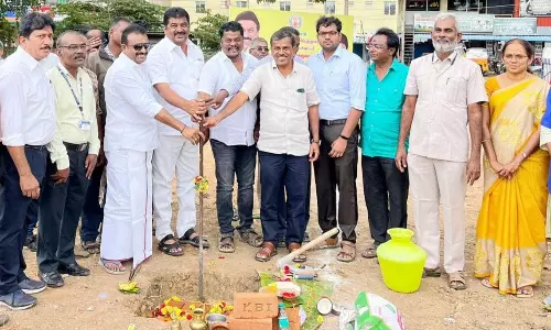 கால்நடை பன்முக மருத்துவமனை கட்டிடம் அடிக்கல் நாட்டு விழா