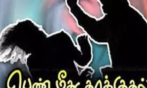 வட மாநில இளம்பெண்ணை பாட்டிலால் தாக்கியவர் கைது