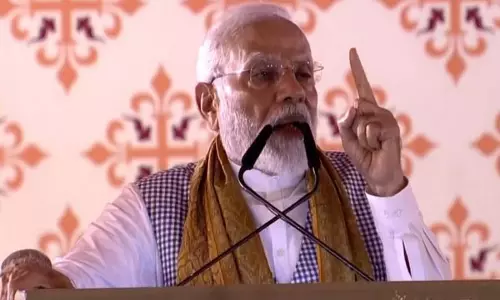 கோரக்பூர் பயணம் பாரம்பரியம் மற்றும் வளர்ச்சியின் தனித்துவமான எடுத்துக்காட்டு- பிரதமர் மோடி