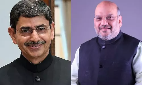 அமித்ஷாவுடன் கவர்னர் ஆர்.என்.ரவி சந்திப்பு