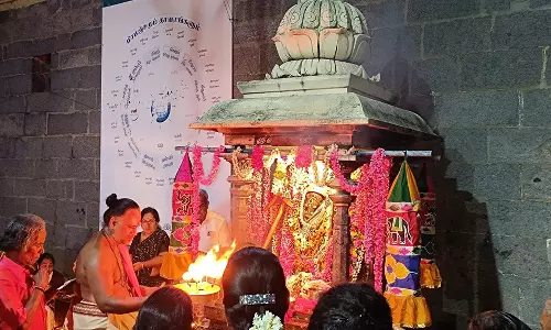 திருவதிகை வீரட்டானேஸ்வரர் கோவிலில் வராகி அம்மனுக்கு பஞ்சமி தினவழிபாடு