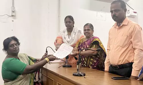 புதுக்கோட்டையில் திருநங்கைகள் குறைதீர் கூட்டம்