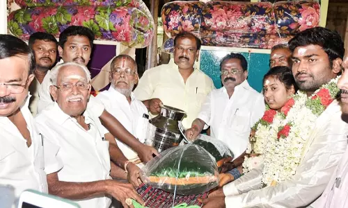 3 ஜோடிகளுக்கு திருமணம்