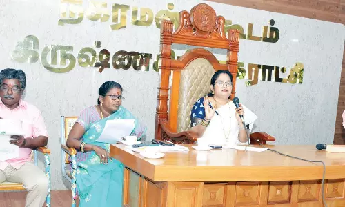 கிருஷ்ணகிரி நகராட்சி கூட்டத்தில் சாலை அமைக்கும் திட்டத்தை கைவிடும் தீர்மானத்திற்கு எதிர்ப்பு