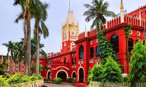 திருமண வாக்குறுதியை மீறியதால் கற்பழிப்பு வழக்கு: ஒருமித்த உடலுறவு கற்பழிப்பு குற்றம் ஆகாது என நீதிமன்றம் தீர்ப்பு