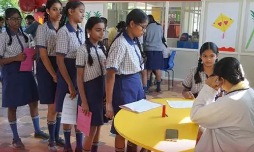 அரசு பள்ளிகளில் மாணவர்கள் உடல்நலம் குறித்த தகவல்களை சேகரிக்க வேண்டும் - கல்வித்துறை உத்தரவு