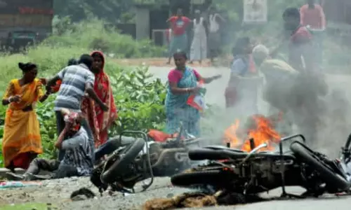 மேற்கு வங்காளம் பஞ்சாயத்து தேர்தல் - வன்முறையில் பலியானோர் எண்ணிக்கை 14 ஆக உயர்வு