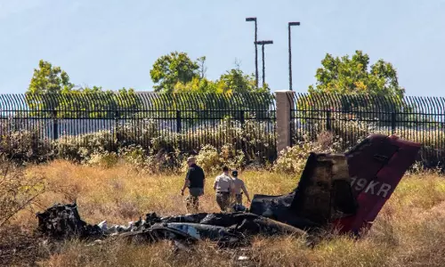 கலிபோர்னியாவில் விமான விபத்து- 6 பேர் உயிரிழப்பு