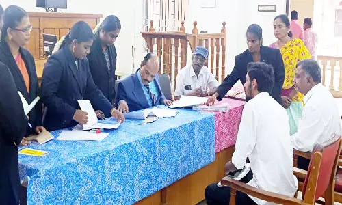 தேனி மாவட்டத்தில் மோட்டார் வாகன விபத்து வழக்குகளுக்கு சிறப்பு மக்கள் மன்றத்தில் தீர்வு