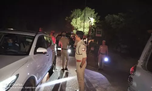 கடலூர் மாவட்டத்தில் போலீஸ் சூப்பிரண்டு இன்று அதிகாலை திடீர் ஆய்வு