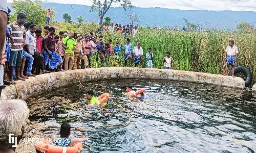 பெங்களூர் வாலிபர் கிணற்றில் மூழ்கி சாவு
