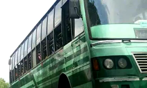 கடமலை-மயிலை ஒன்றிய கிராமங்களில் இருந்து வீரபாண்டி அரசு கல்லூரிக்கு கூடுதல் பஸ் இயக்கப்படுமா?