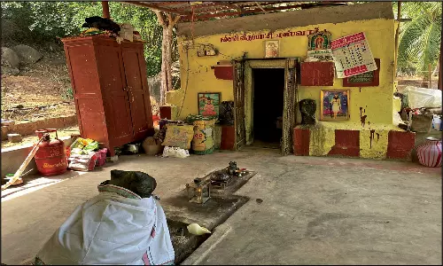 விருப்பாட்சி அருகே காசிக்கு இணையான தலமாக விளங்கும் திருநல்காசி!