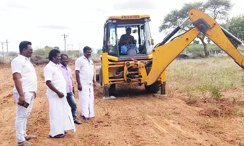 புதிய யூனியன் அலுவலக  அமைவிடத்தில் தூய்மைப் பணிகள் தொடக்கம்