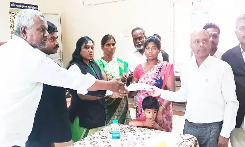 மக்கள் நீதிமன்றம் மூலம் 16 வழக்குகள் தீர்வு