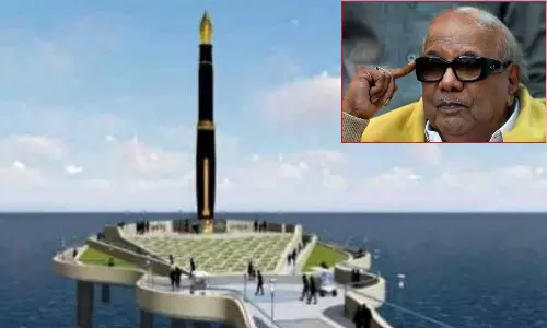 பேனா நினைவு சின்னம் திட்டம் கைவிடப்படுகிறதா? கருணாநிதி நினைவிடத்திற்குள் அமைக்க முடிவு செய்துள்ளதாக தகவல்