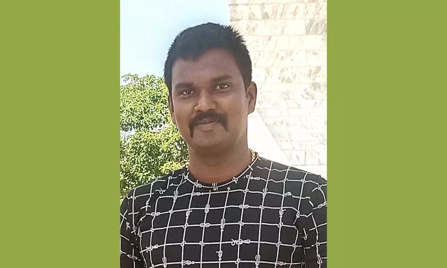 அணைக்கட்டு அருகே குழந்தை கழுத்தை அறுத்த தந்தை கைது அணைக்கட்டு அருகே குழந்தை கழுத்தை அறுத்த தந்தை கைது