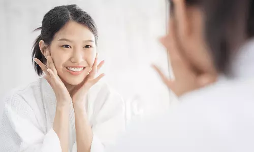 சருமத்தை அழகாகவும், ஈரப்பதத்துடனும் வைக்க உதவும் கொலாஜன்...