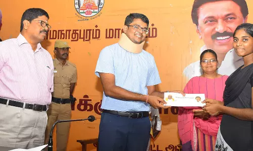 நலத்திட்ட உதவிகள்