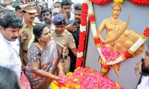 அரசியல் சாசனத்தின் கீழ் கவர்னருக்கு கருத்து சொல்ல அதிகாரம் இருக்கிறது- கவர்னர் தமிழிசை