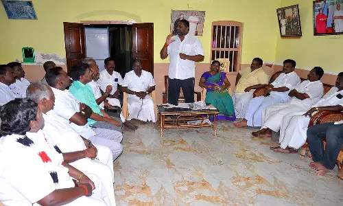 மதுரையில் நடைபெறும் அ.தி.மு.க. மாநாட்டில் குடும்பத்துடன் கலந்து கொள்ள வேண்டும் -கிருஷ்ணமுரளி எம்.எல்.ஏ. பேச்சு