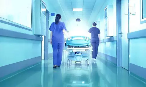 செவிலியர்களுக்கான காலிப்பணியிடங்களை நிரப்ப வேண்டும்