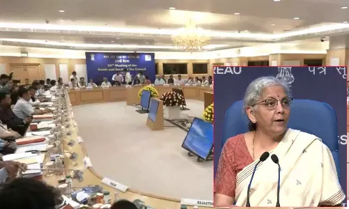 ஆன்லைன் விளையாட்டு நிறுவனங்களுக்கு 28 சதவீத ஜிஎஸ்டி- நிதி மந்திரி அறிவிப்பு