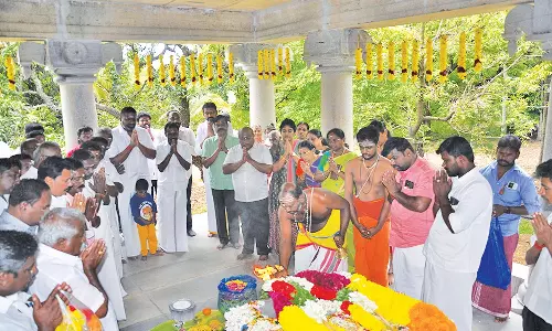 செங்கோட்டையில் முன்னாள் அமைச்சர் செந்தூர்பாண்டியன்  நினைவு தினம் அனுசரிப்பு