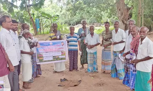 விவசாயிகளின் மண் மாதிரிகளுக்கு தனிப்பட்ட குறிப்பு குறியீடு வழங்கல்