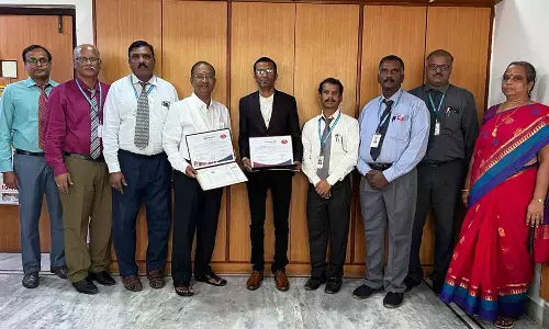 மணக்குள விநாயகர் என்ஜினீயரிங் கல்லுாரியில் ரெட்பாக்ஸ் நிறுவனத்துடன் ஒப்பந்தம்