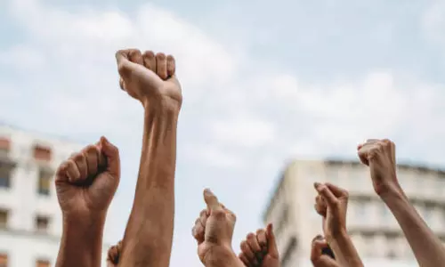 திருவொற்றியூர் குடியிருப்பு பகுதியில் கியாஸ் சிலிண்டர் குடோன் அமைக்க பொதுமக்கள் எதிர்ப்பு