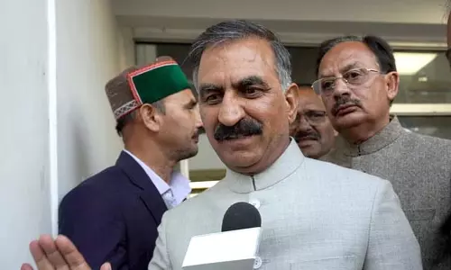 60 ஆயிரம் பேர் மீட்பு- இன்னும் 10 ஆயிரம் பேர் சிக்கியுள்ளனர்: இமாச்சல் முதல்வர் தகவல்