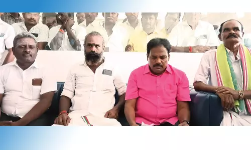 இமானுவேல் சேகரனுக்கு முழு உருவ சிலை அமைக்க வேண்டும்