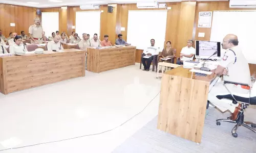 தருமபுரி எஸ்.பி. அலுவலகத்தில்மாதாந்திர ஆய்வு கூட்டம்