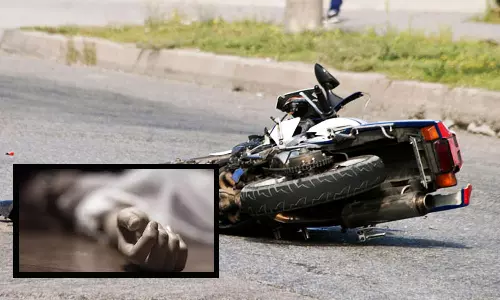 மாட்டு வண்டி மீது பைக் மோதல்