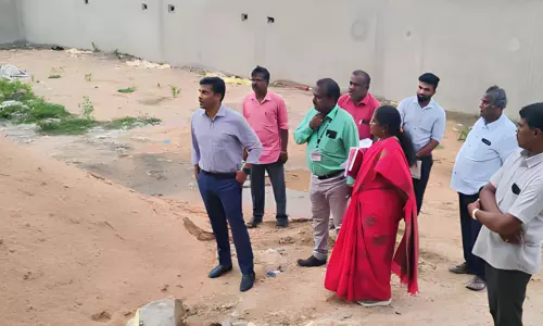 திட்டப்பணிகளை அதிகாரி ஆய்வு