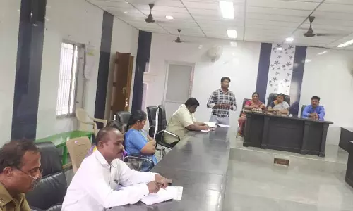 வெள்ளகோவில் நகராட்சியில் குழந்தைகள் பாதுகாப்பு குழு கூட்டம்