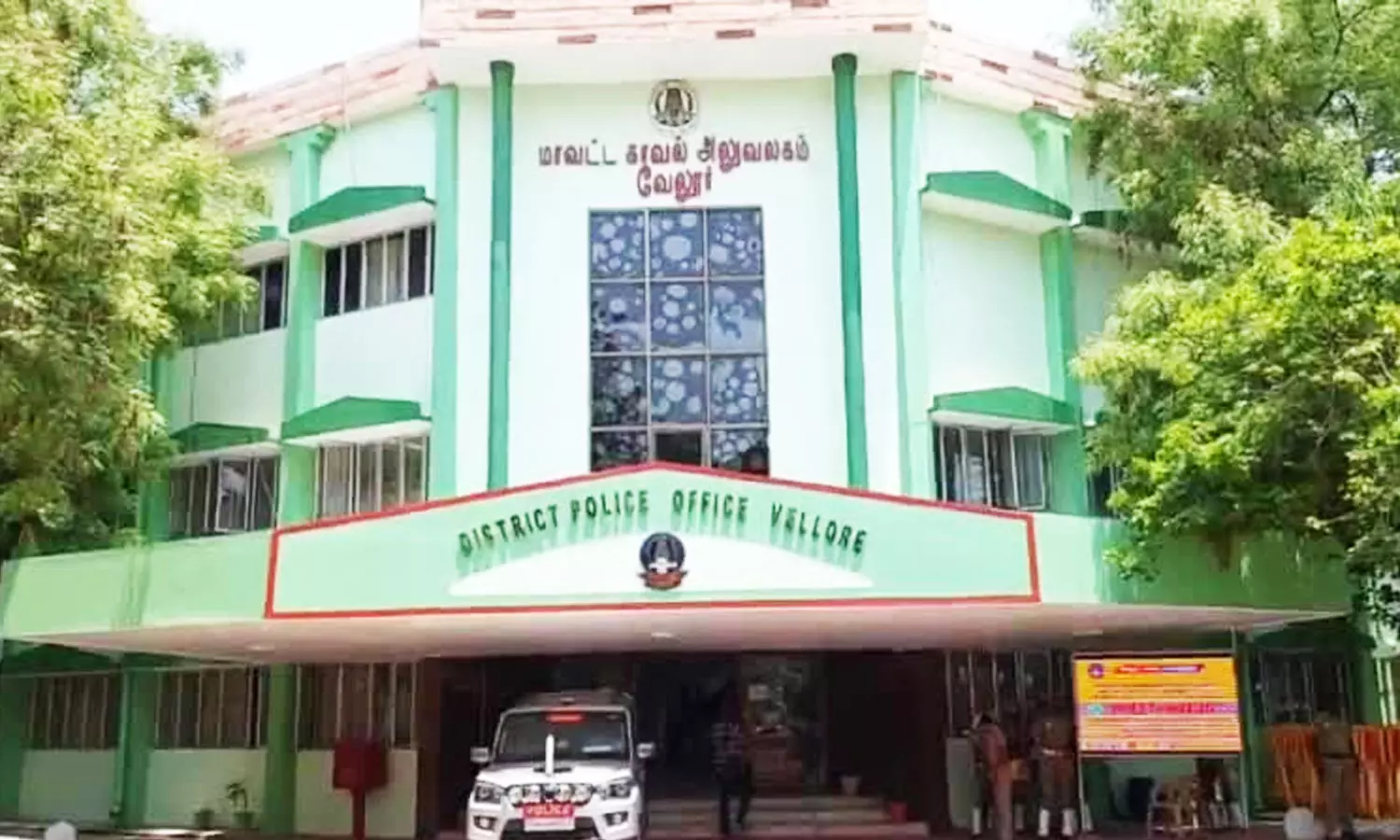 அனுமதி இல்லாத ஆட்டோக்களை கட்டுப்படுத்த நடவடிக்கை அனுமதி இல்லாத ஆட்டோக்களை கட்டுப்படுத்த நடவடிக்கை