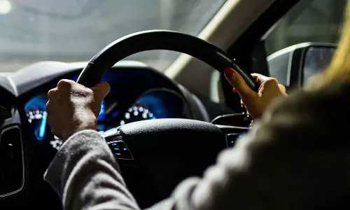 இணைய தளம் மூலம் ஓட்டுநர் உரிமம் உள்பட 31 சேவைகளை பெறலாம்- போக்குவரத்துத்துறை தகவல்