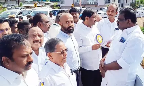 சட்டப்பேரவை உறுதிமொழி குழுவினர் ஆய்வு