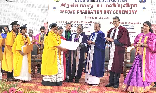 சட்ட மாணவர்கள் நேரத்தை வீணாக்காமல் நல்ல புத்தகங்களை படிக்க வேண்டும் - சுப்ரீம் கோர்ட்டு நீதிபதி பேச்சு