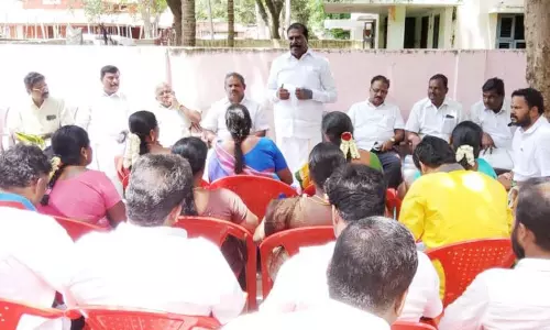 தருமபுரி மாவட்டத்தில் அனைத்து வீடுகளுக்கும் ஒகேனக்கல் கூட்டுக்குடிநீர் வழங்க வேண்டும்