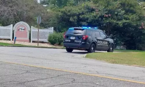 அமெரிக்காவில் தொடரும் சோகம் - ஜார்ஜியாவில் நடந்த துப்பாக்கிச் சூட்டில் 4 பேர் பலி