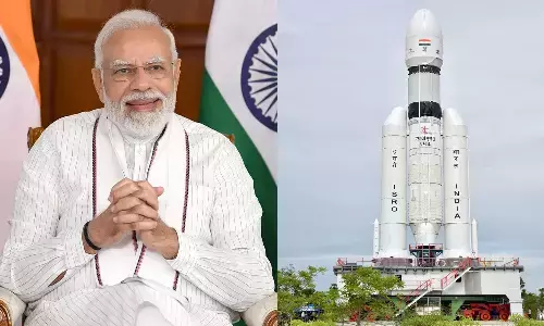 சந்திரயானின் வெற்றி ஒட்டுமொத்த மனித குலத்துக்கும் வழிகாட்டுவதாக உள்ளது - பிரதமர் மோடி பெருமிதம் சந்திரயானின் வெற்றி ஒட்டுமொத்த மனித குலத்துக்கும் வழிகாட்டுவதாக உள்ளது - பிரதமர் மோடி பெருமிதம்