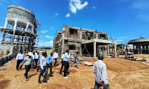 வைகை அணைப்பகுதியில் குடிநீர் திட்டப்பணிகளை முதன்மை செயலாளர் ஆய்வு