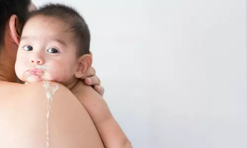 குழந்தைக்கு வரும் வாந்தி… சிம்பிளான வீட்டு வைத்தியம்...